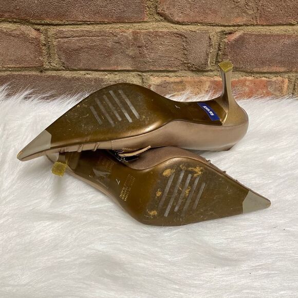 Bakers Gold Leather Josie Pointed Toe Heel Size 7 - Picture 6 of 10